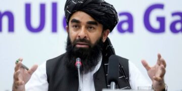 مجاهد: د خوارجو پروژه افغانستان کې ريښه نه لري، بریدونو کې یې له بهرنیو اتباعو استفاده کړې او عملیاتي شبکې یې ځپل شوې
