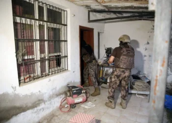 ترکیه کې ۳۶ کسان داعشیانو سره د تړاو په جرم نیول شوي